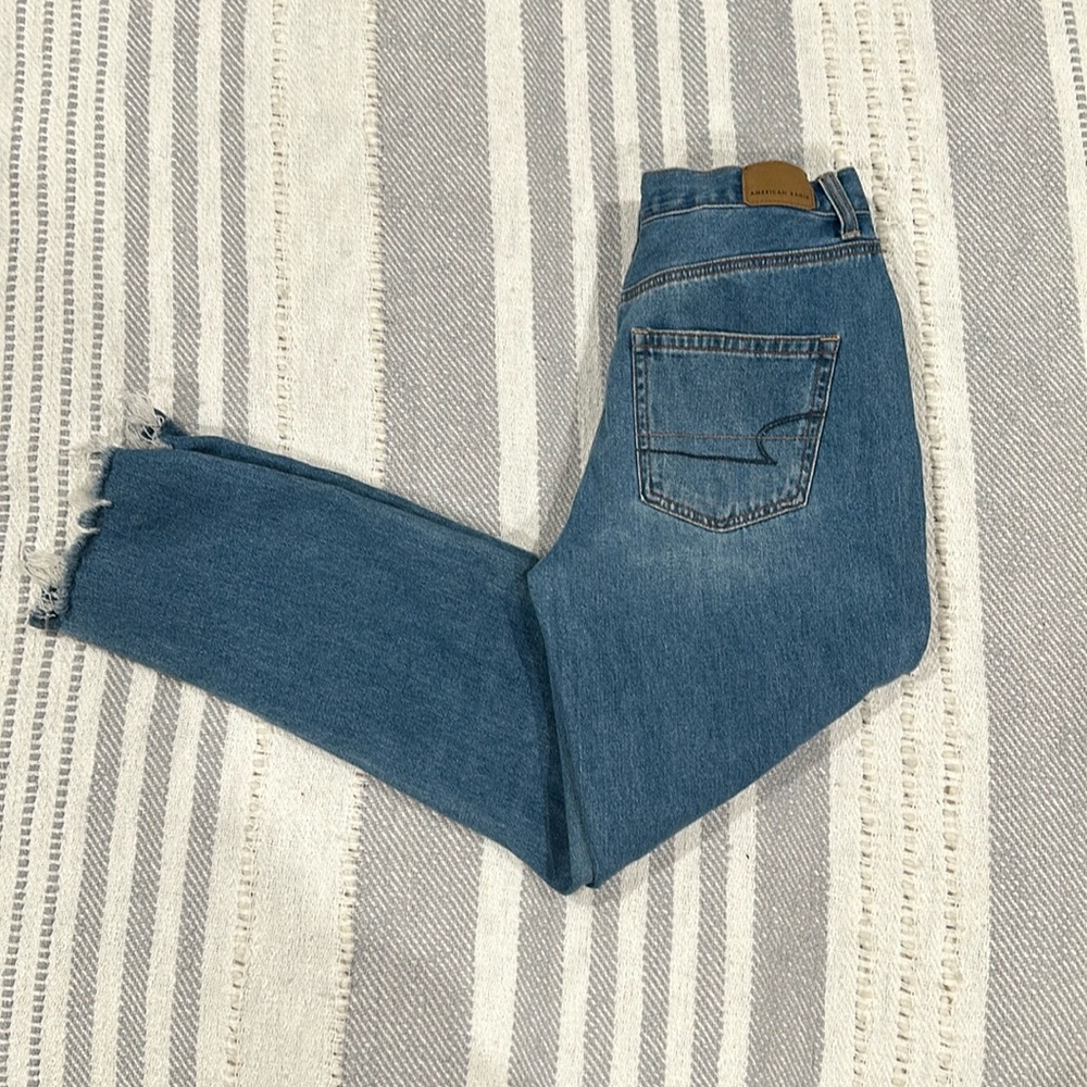 American Eagle, size 4, Mom Jean, distressed ankles and knees